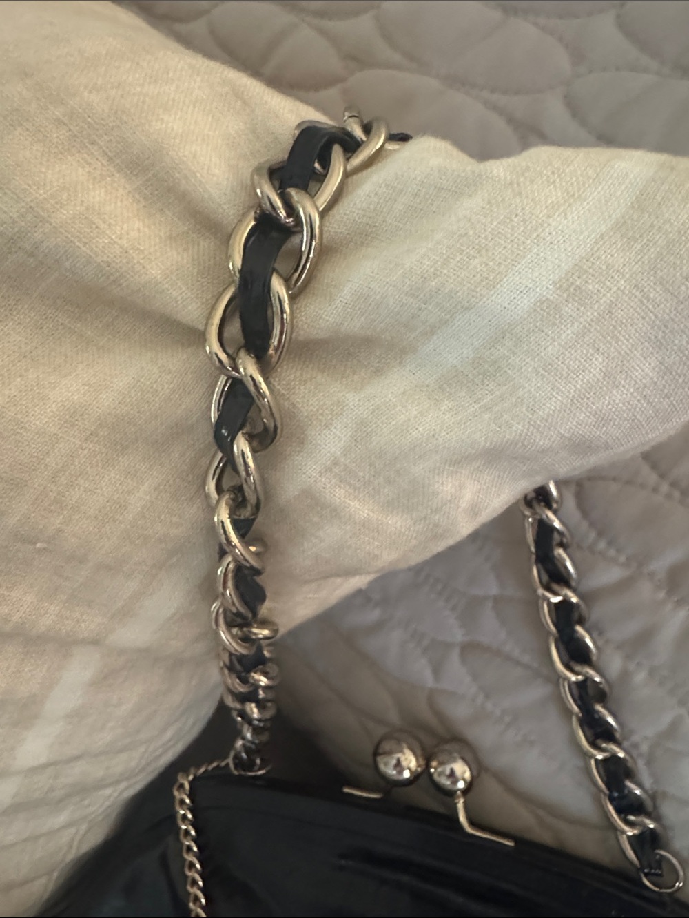 Charles David Black Patent Shoulder Bag with Chain Strap - Picture 3 of 4